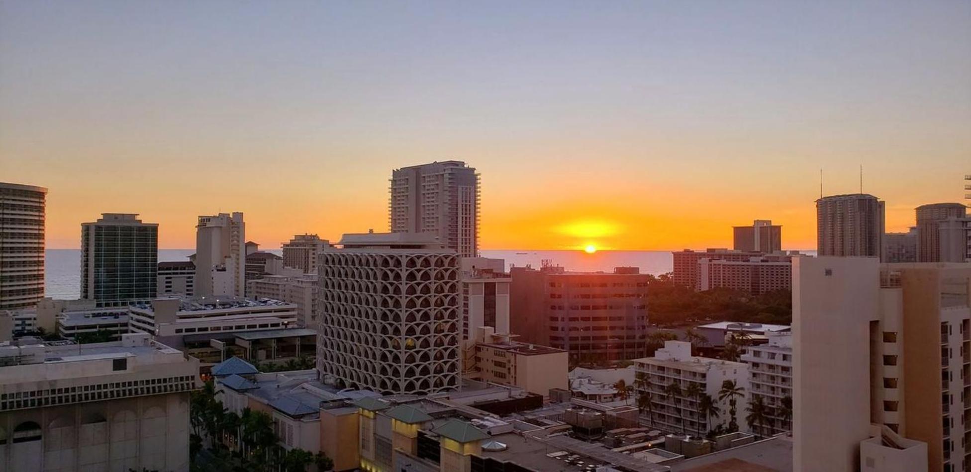 Waikiki Kuhio 1-Bedrm Apt, Ocean View, Free Parking & Wifi Гонолулу Экстерьер фото